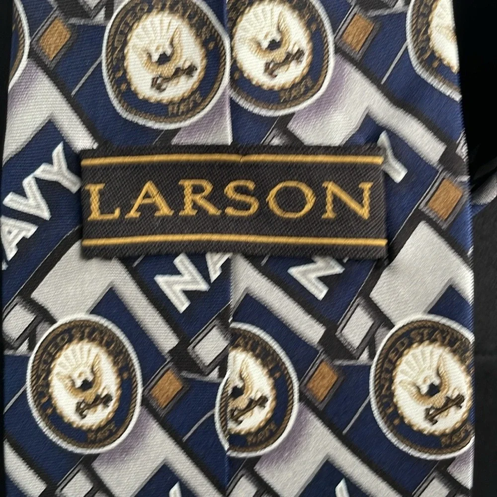 United States Navy Necktie men’s Blue Gray Silk W/Navy Logo‎ by Larson USNavy